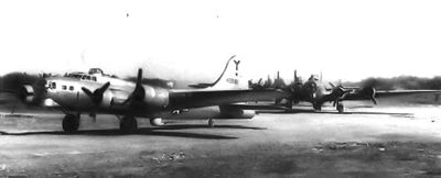 B-17G 44-8591 817th BS.jpg